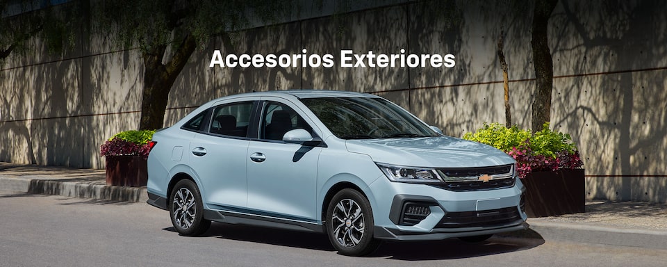 Conoce los accesorios externos originales disponibles para tu nuevo auto tipo sedán Chevrolet Aveo 2025